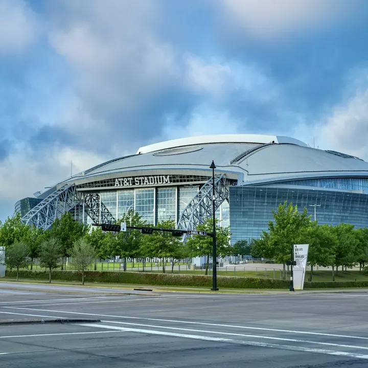 Arlington team-building location